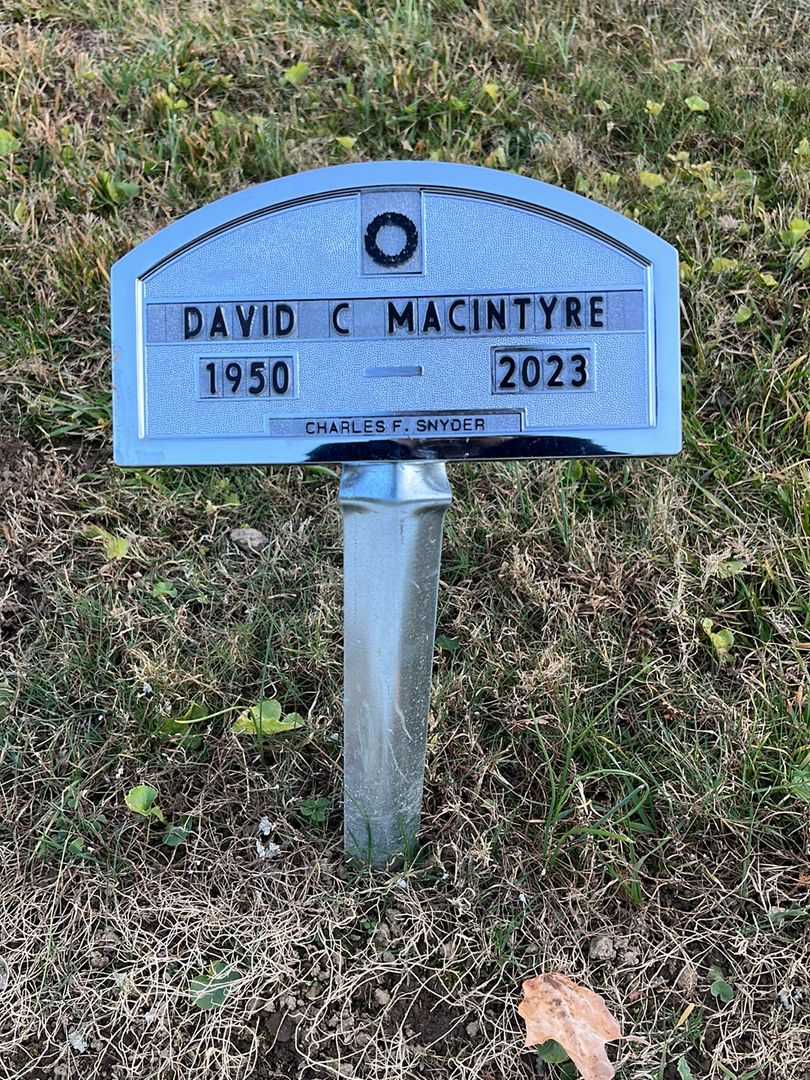 David C. MacIntyre's grave. Photo 3