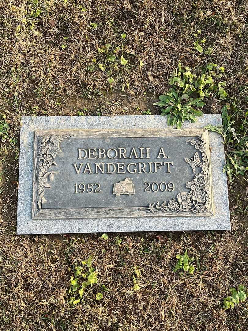 Deborah A. Vandegrift's grave. Photo 3