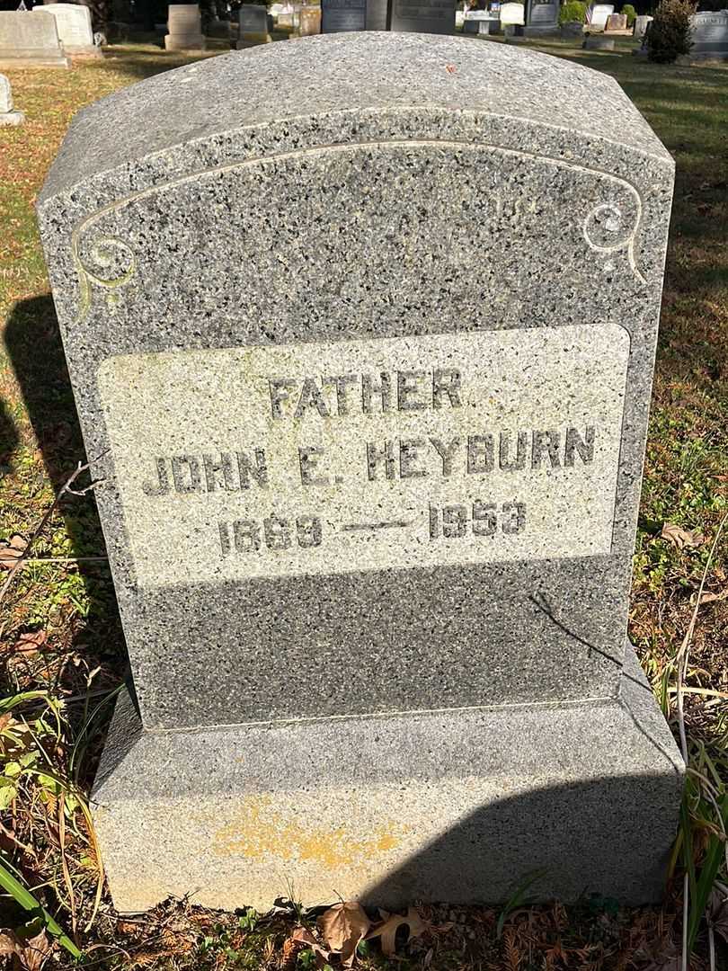 John F. Heyburn's grave. Photo 3