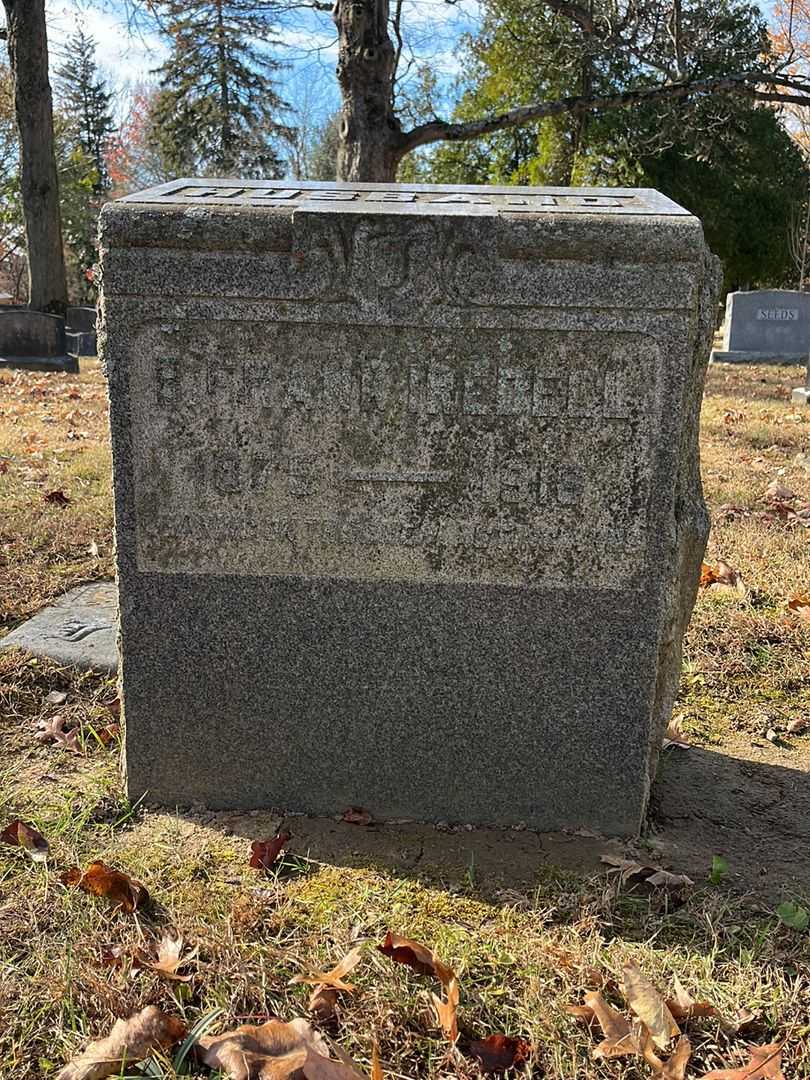 B. Frank Iredell's grave. Photo 3