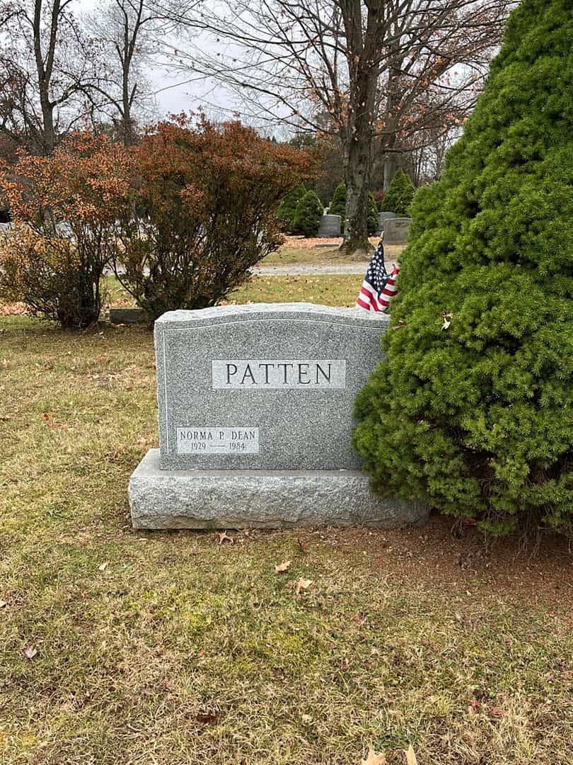 Norma Patten Dean's grave. Photo 2