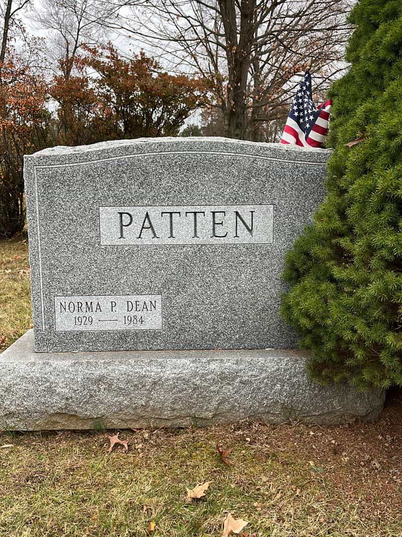 Norma Patten Dean's grave. Photo 3