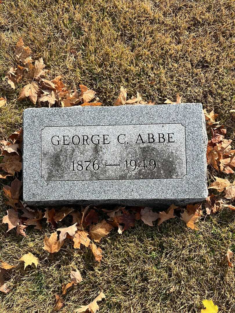 George C. Abbe's grave. Photo 3