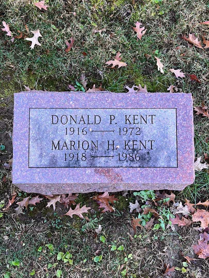 Donalt P. Kent's grave. Photo 3