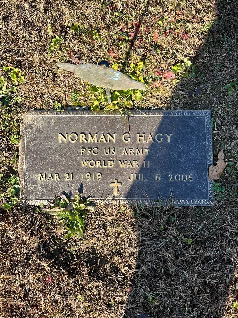 Norman G. Hagy's grave. Photo 1
