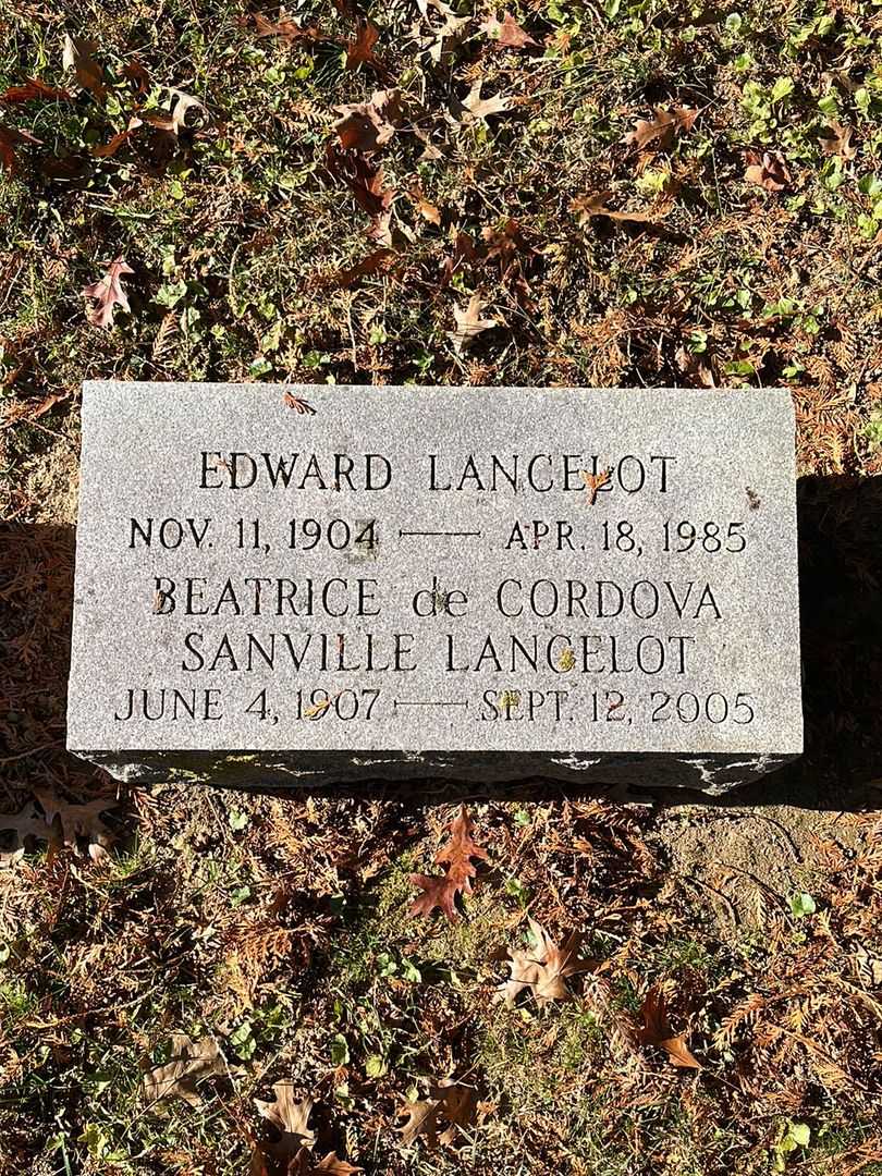 Edward Lancelot's grave. Photo 3