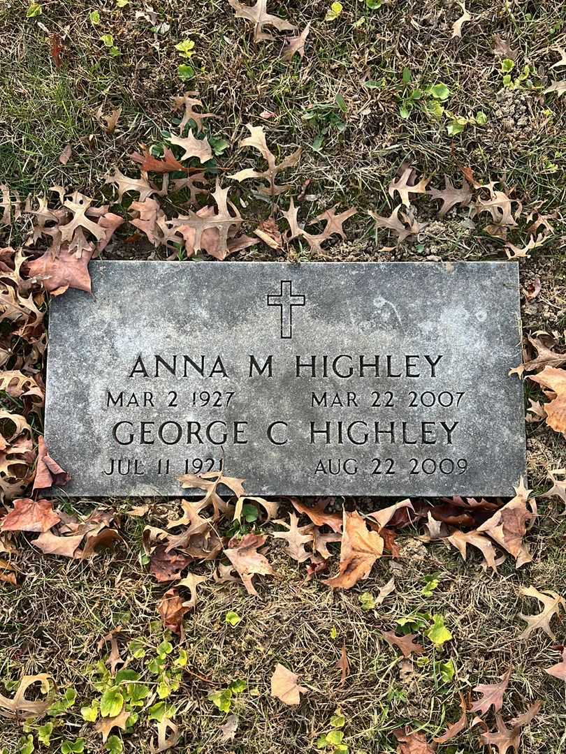 George C. Highley's grave. Photo 3