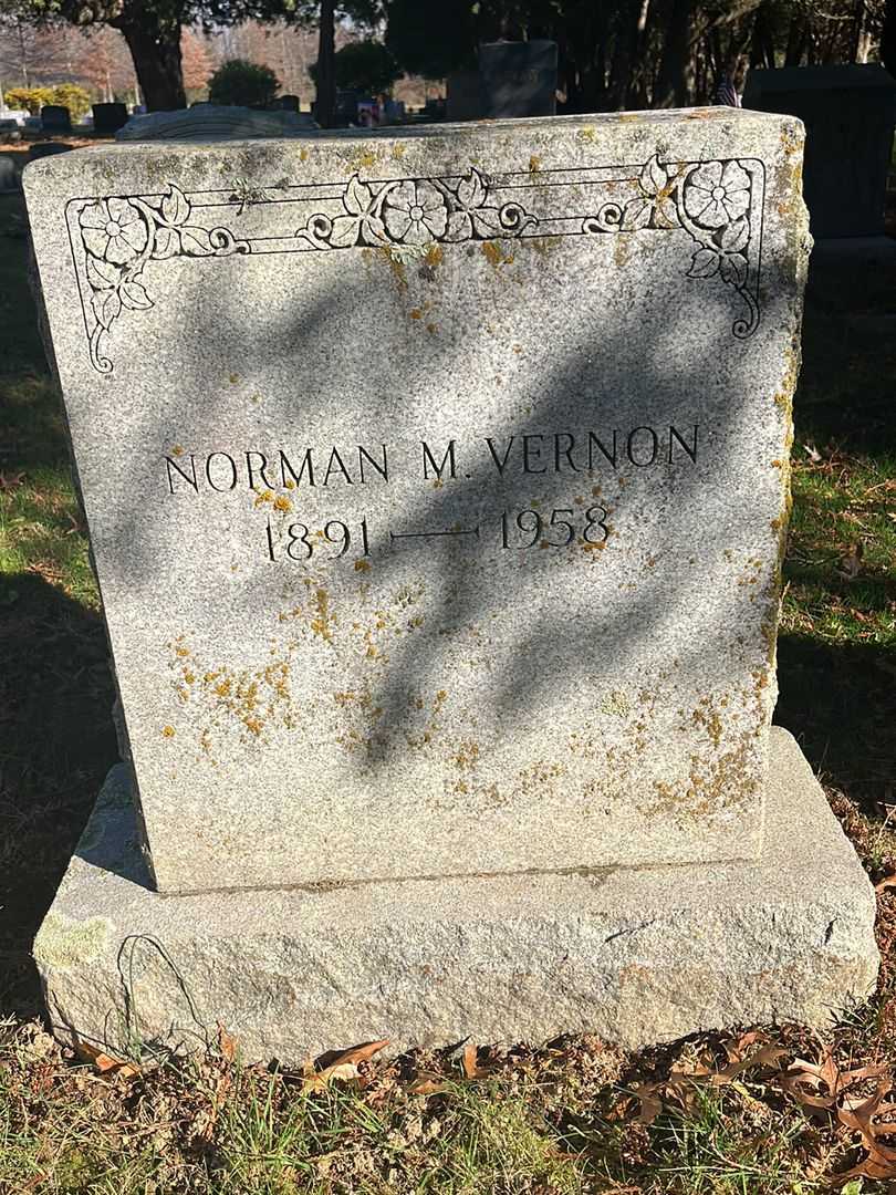 Norman M. Vernon's grave. Photo 3