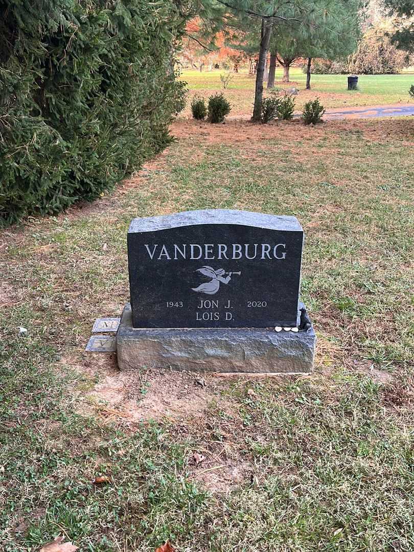 Jon J. Vanderbung's grave. Photo 2