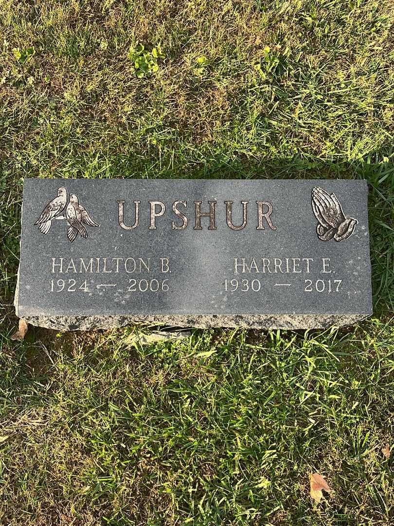 Hamilton B. Upshur's grave. Photo 1