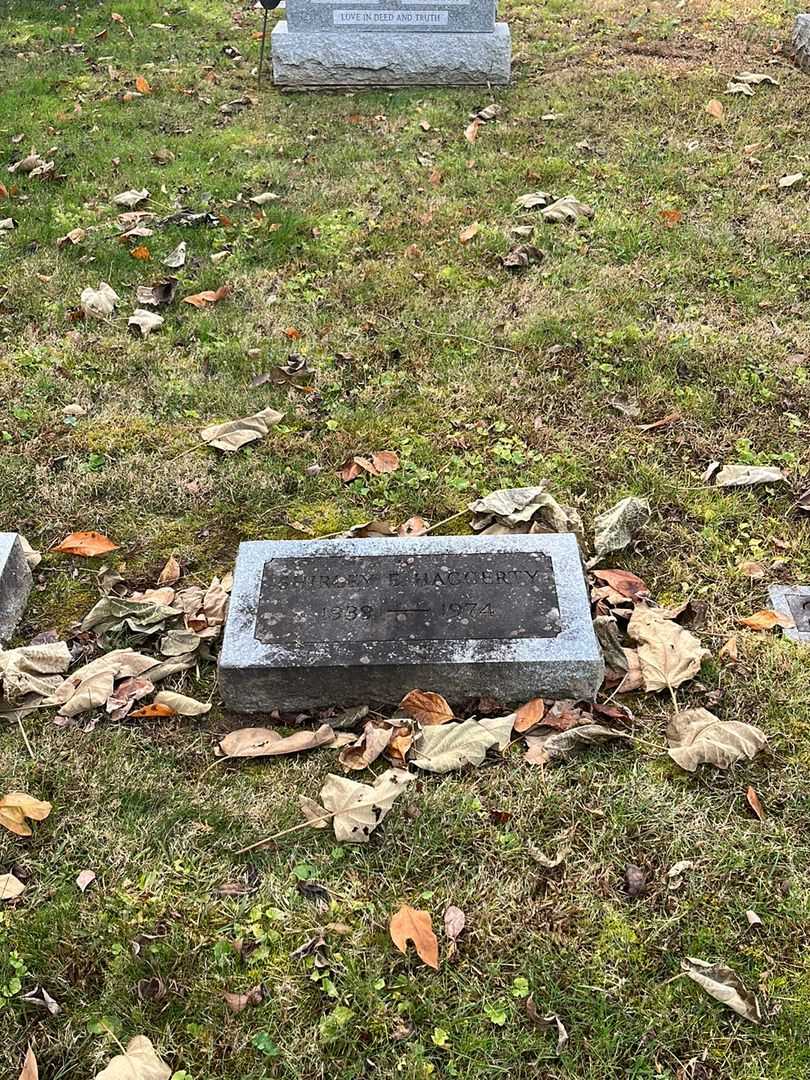 Shirley E. Haggerty's grave. Photo 2