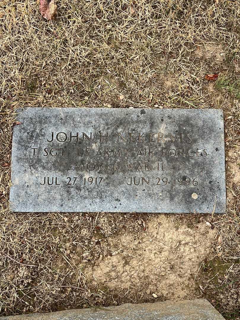 John H. Nekervis's grave. Photo 3