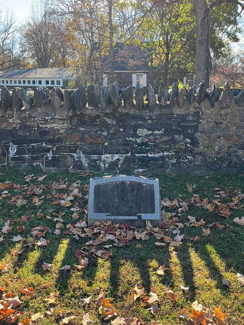 Edward L. Welch's grave. Photo 2