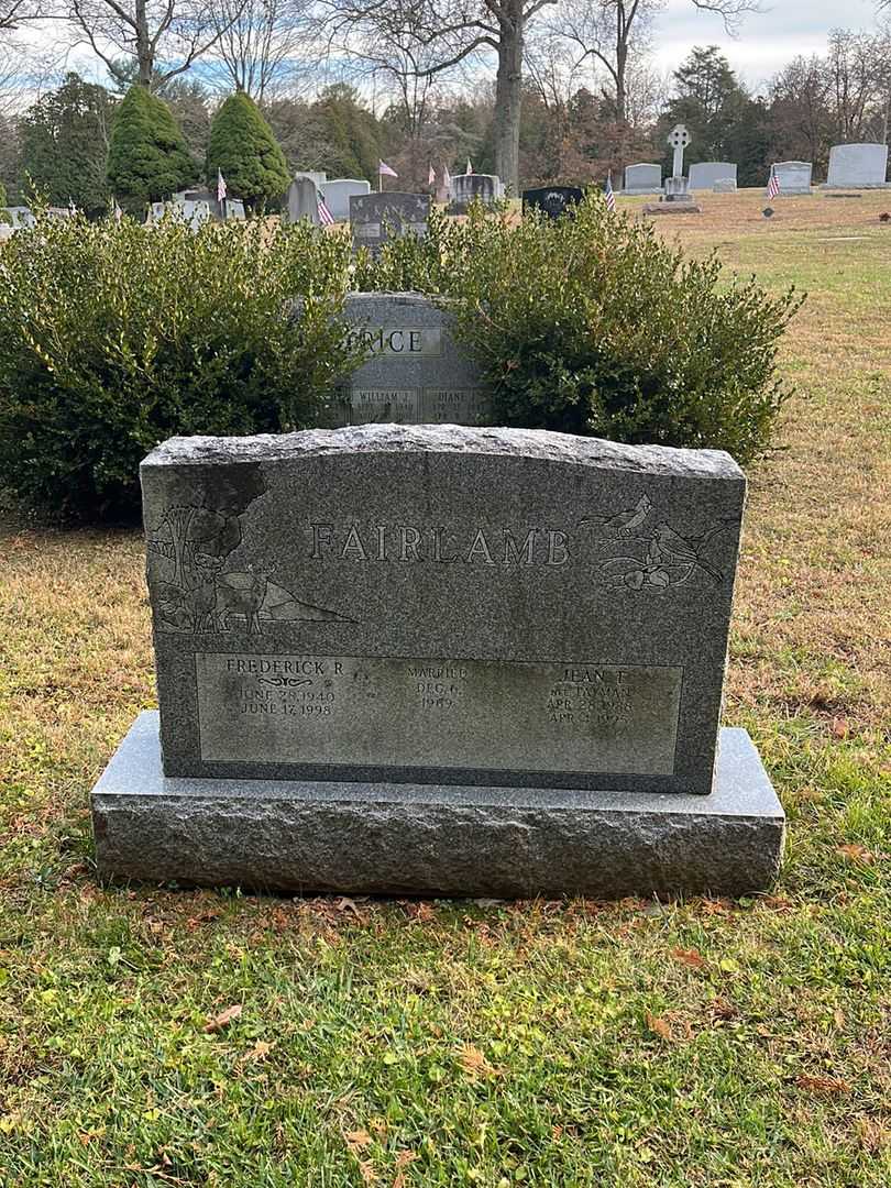 Frederick Richard Fairlamb's grave. Photo 2