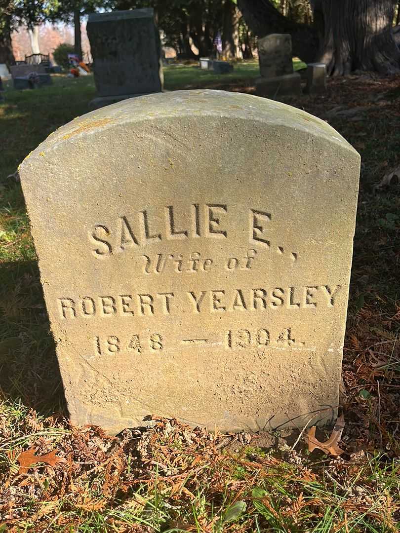 Robert Yearsley's grave. Photo 1