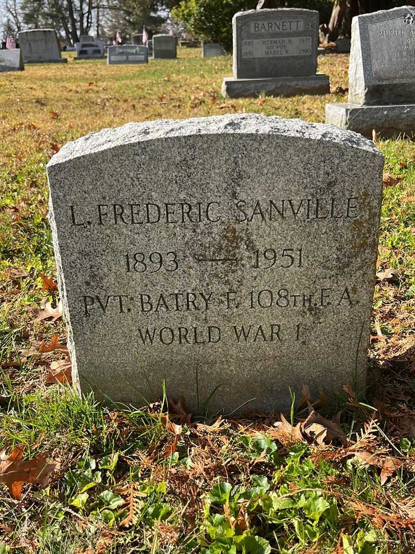 L. Frederic Sanville's grave. Photo 3