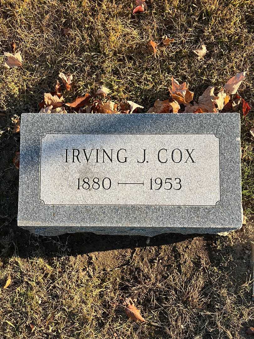 Irving J. Cox Senior's grave. Photo 3