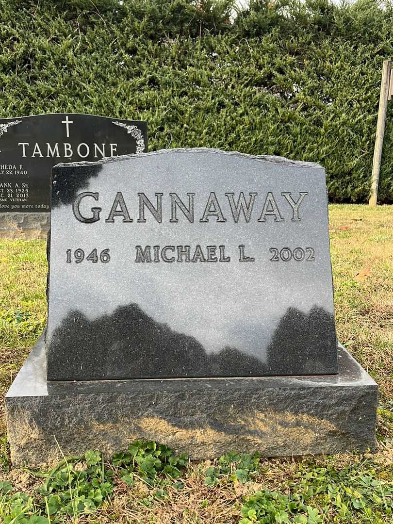 Michael L. Gannaway's grave. Photo 1