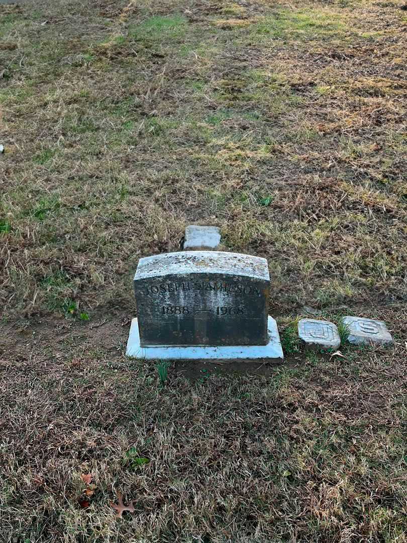 Joseph Jamieson's grave. Photo 2