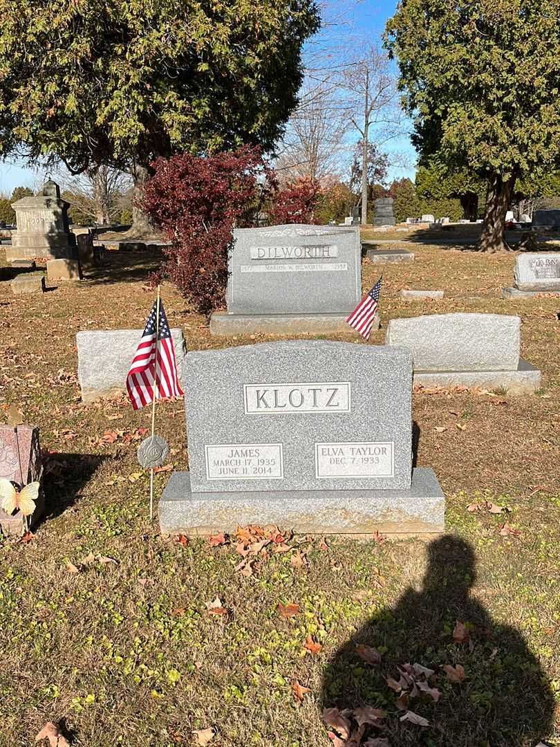 James Klotz Senior's grave. Photo 2