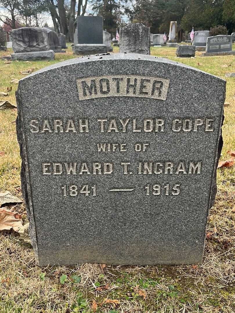 Edward T. Ingram's grave. Photo 1