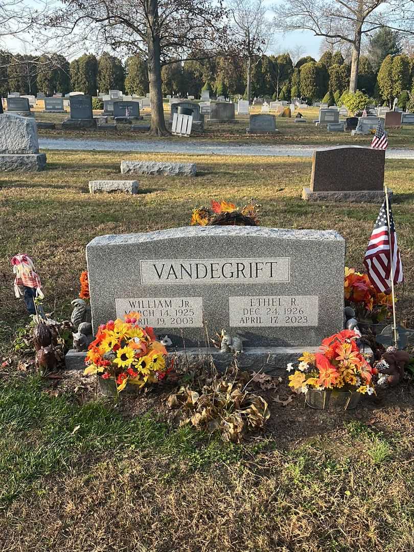 William Vandegrift Junior's grave. Photo 2