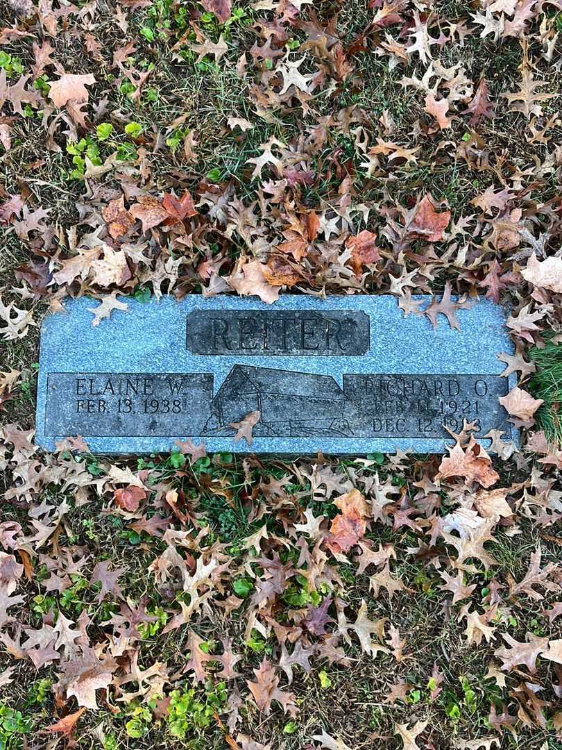 Richard O. Relten's grave. Photo 4