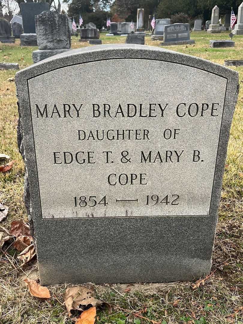 Mary Bradley Cope's grave. Photo 3