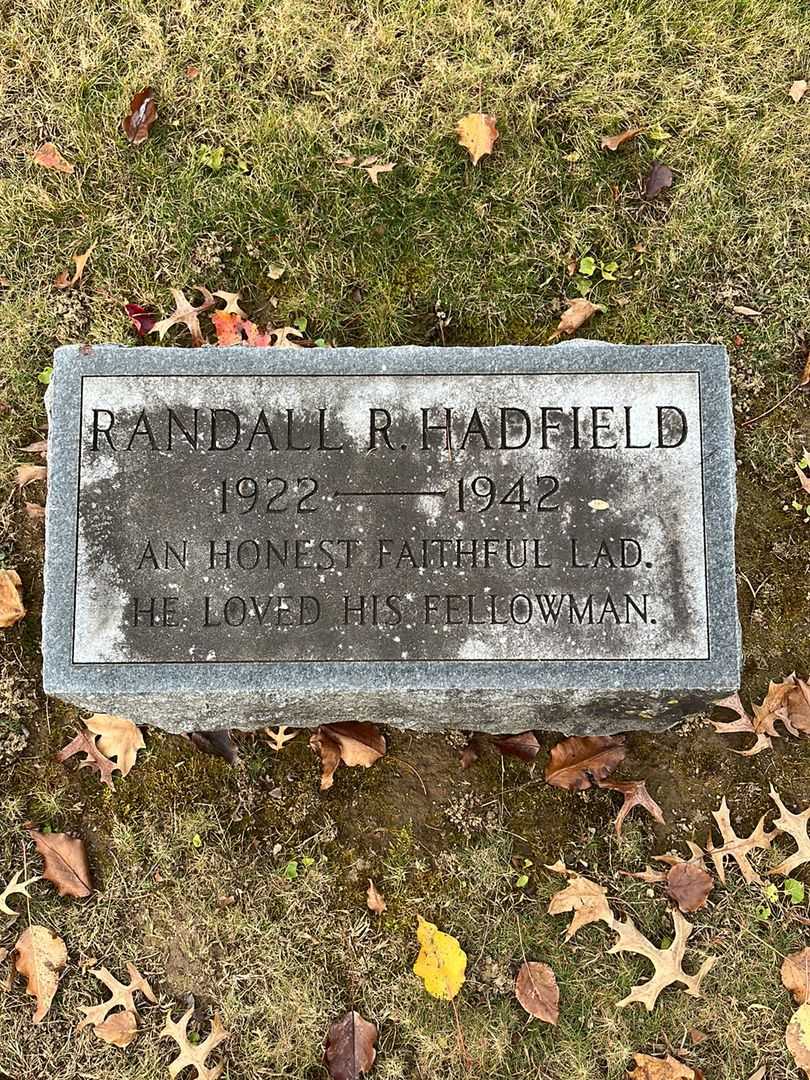 Randall R. Hadfield's grave. Photo 3