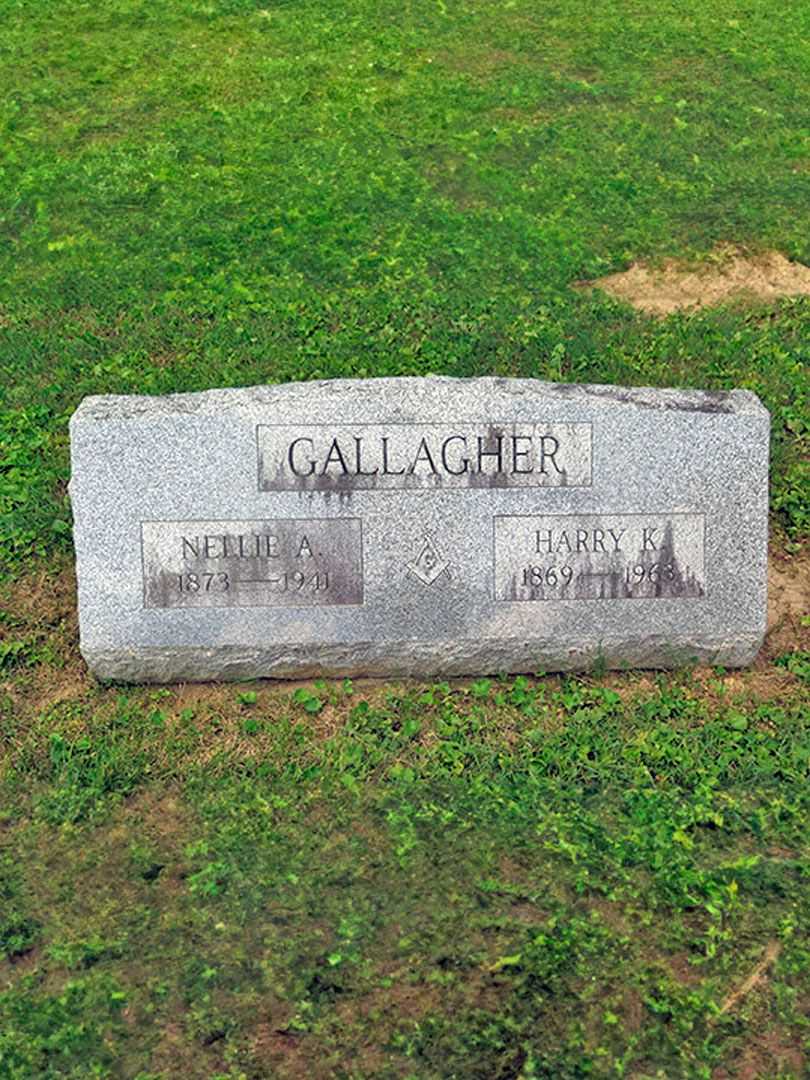 Nellie A. Gallagher's grave. Photo 3