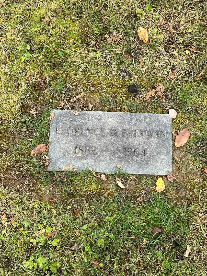 Florence M. Freeman's grave. Photo 3