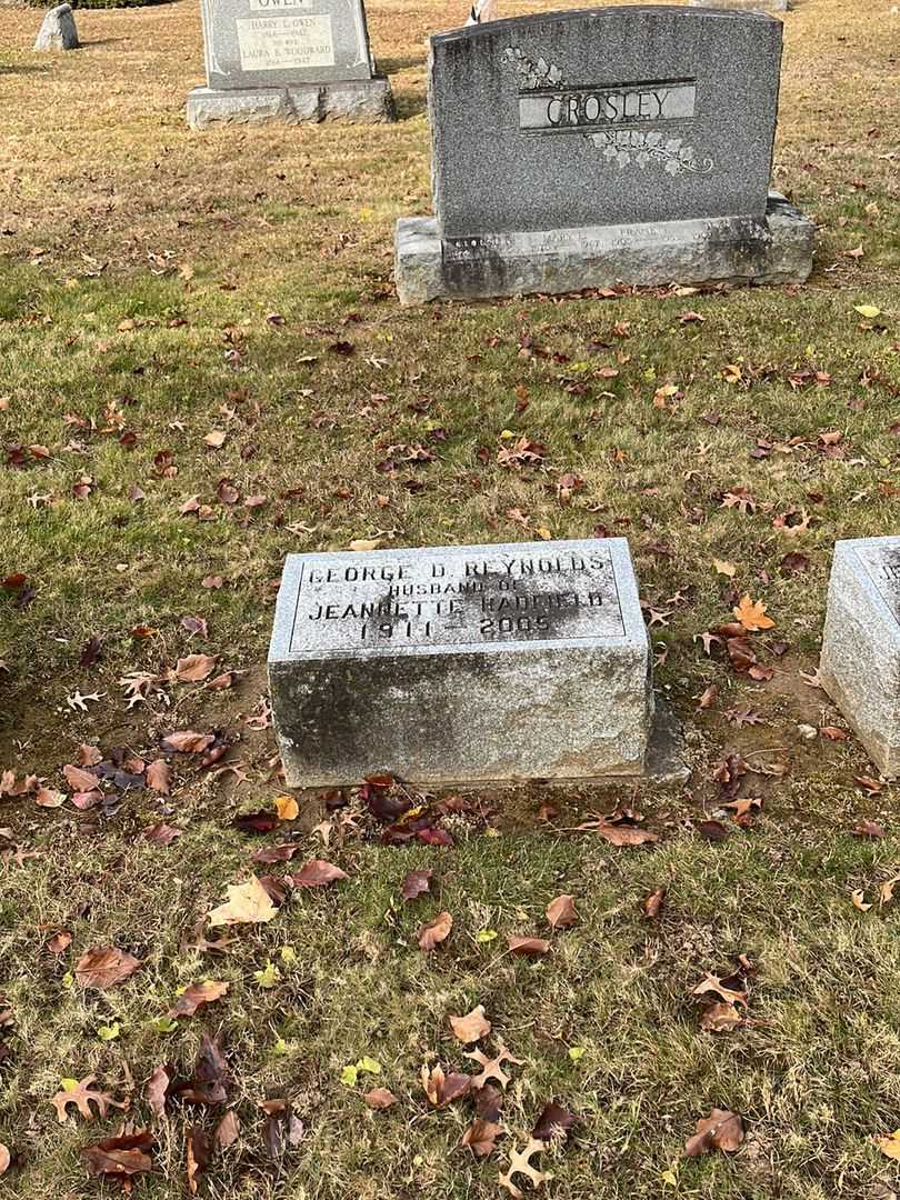 George D. Reynolds's grave. Photo 2