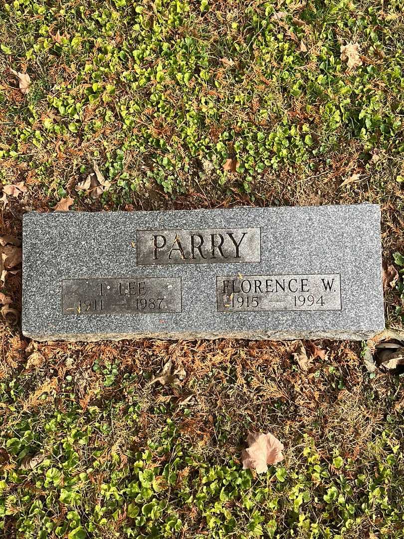 Florence Wallere Parry's grave. Photo 3