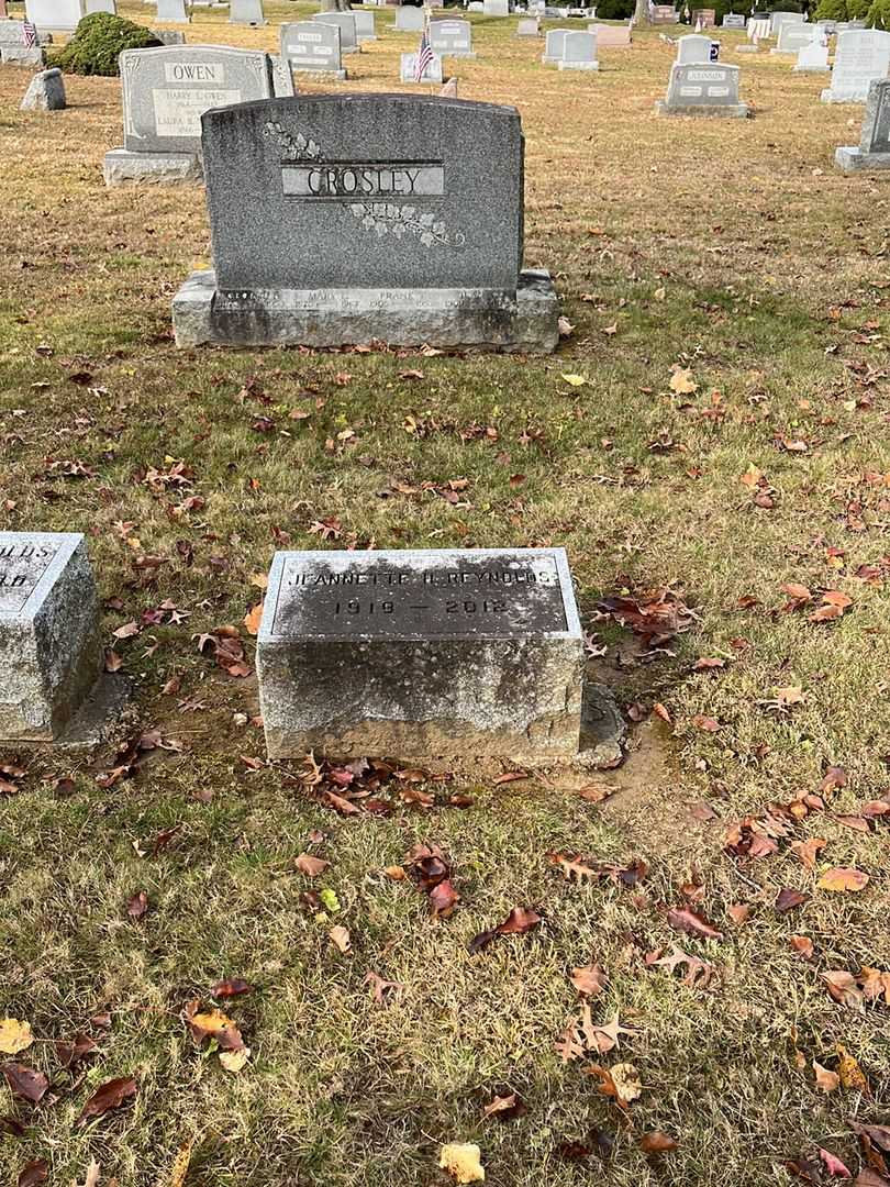 Jeannette H. Reynolds's grave. Photo 2