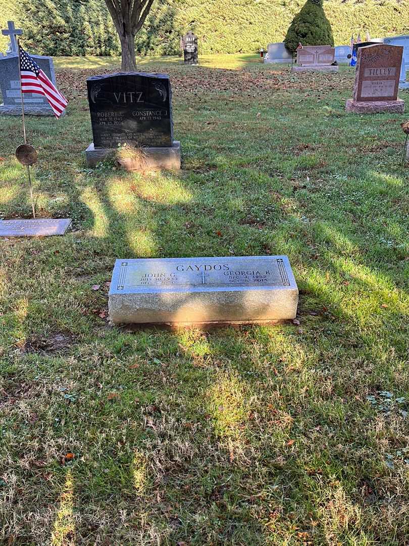 Georgia K. Gaydos's grave. Photo 2