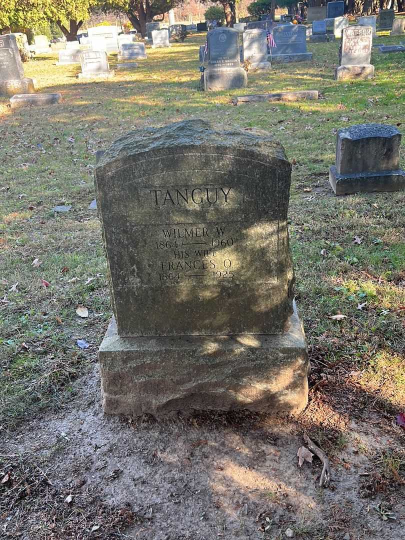 Frances O. Tanguy's grave. Photo 2