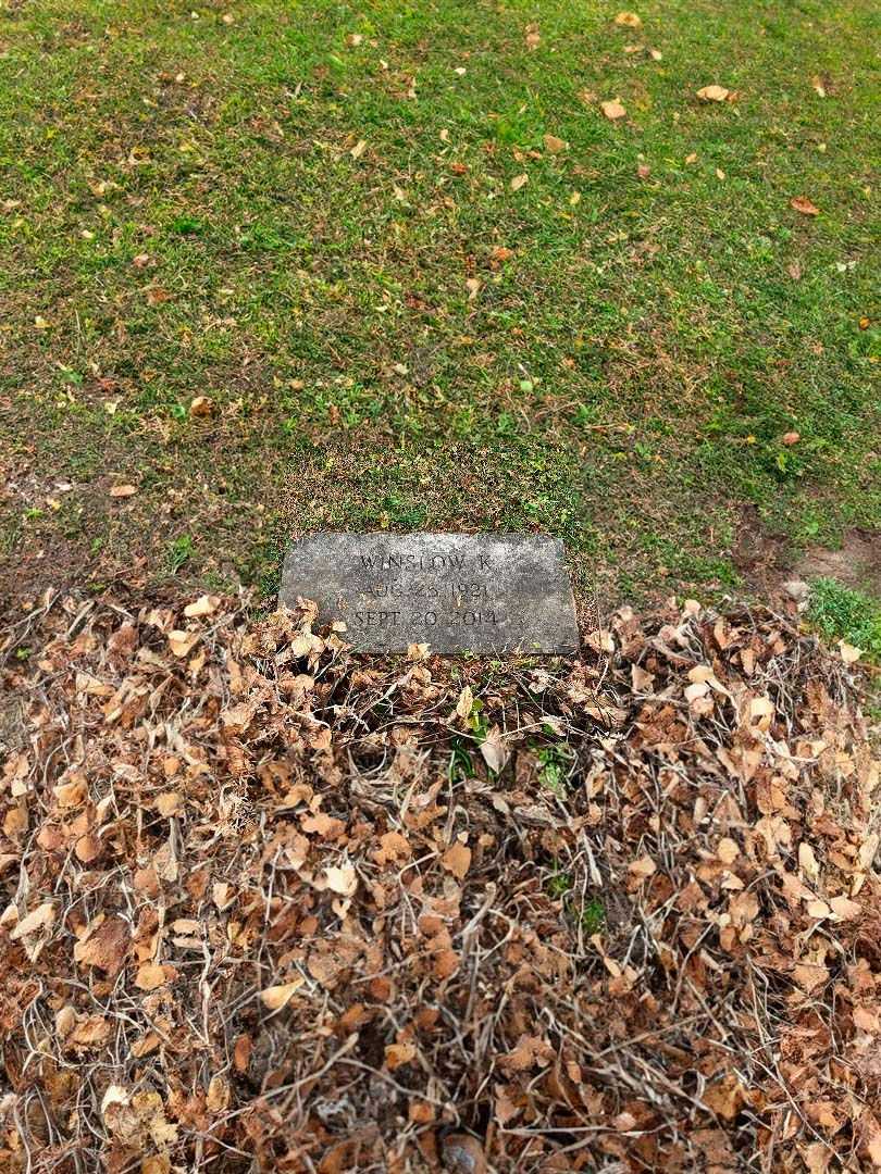 Winslow K. Abbott's grave. Photo 2