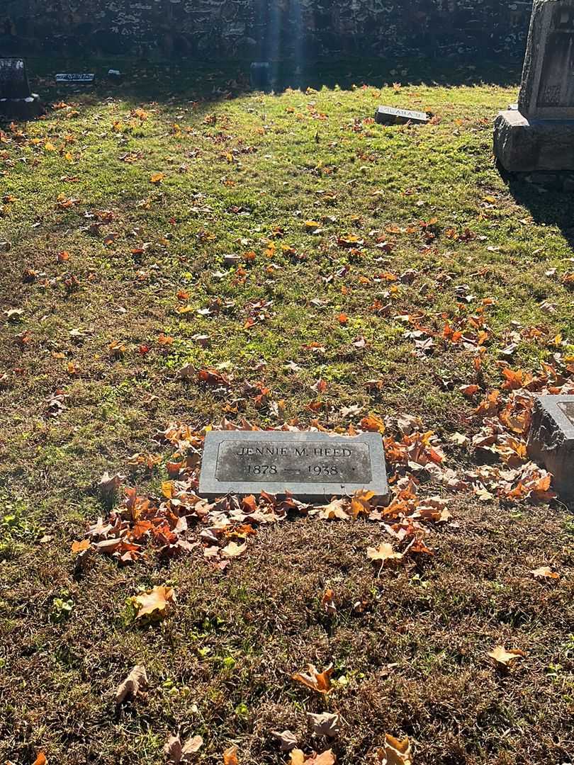 Jennie M. Heed's grave. Photo 2