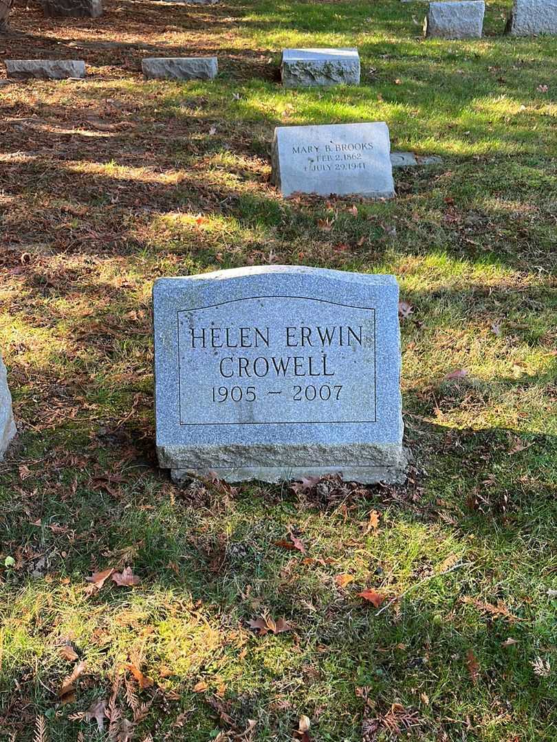 Mary M. Crowell's grave. Photo 2