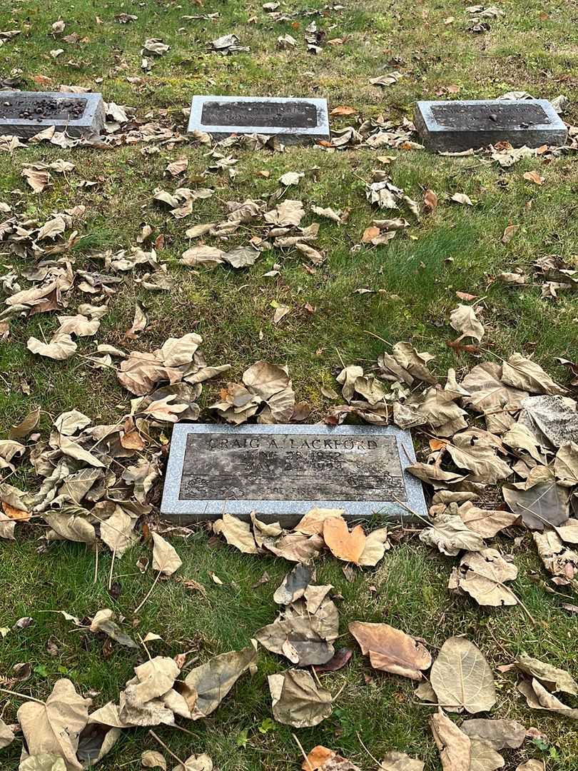 Craig A. Lackford's grave. Photo 2