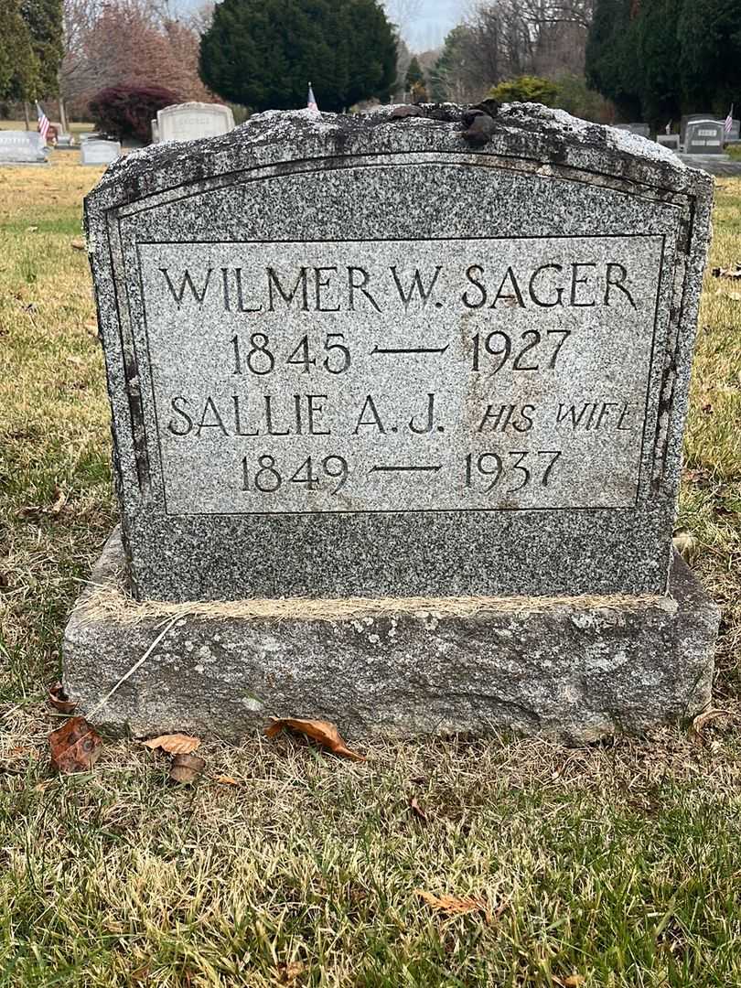 Wilmer W. Sager's grave. Photo 1