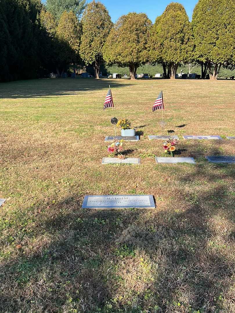 Carl Marion Madding's grave. Photo 2