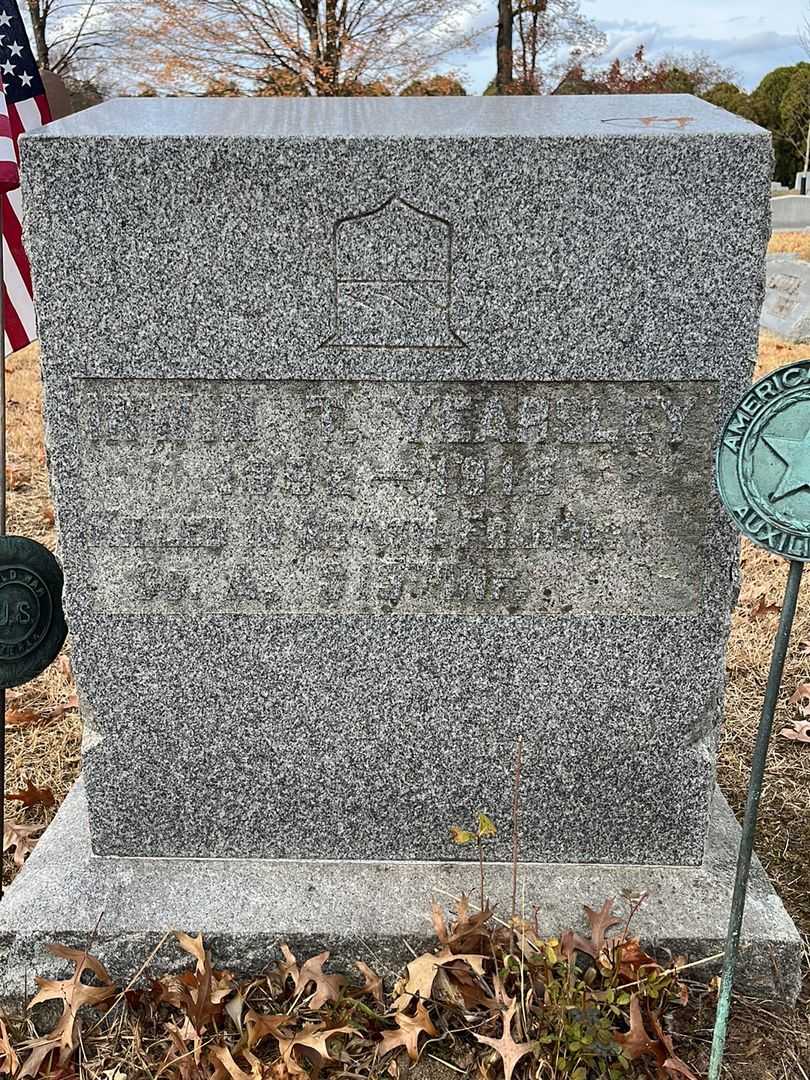 Irwin T. Yearsley's grave. Photo 3