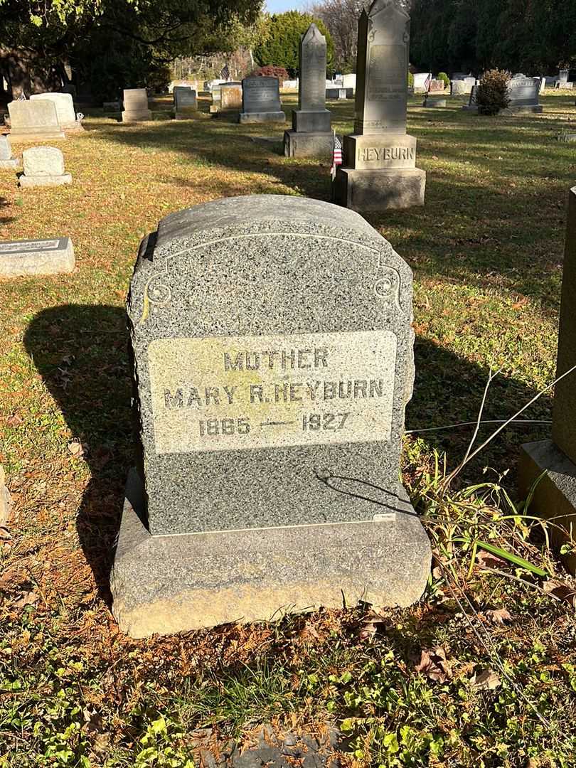 Mary R. Heyburn's grave. Photo 2