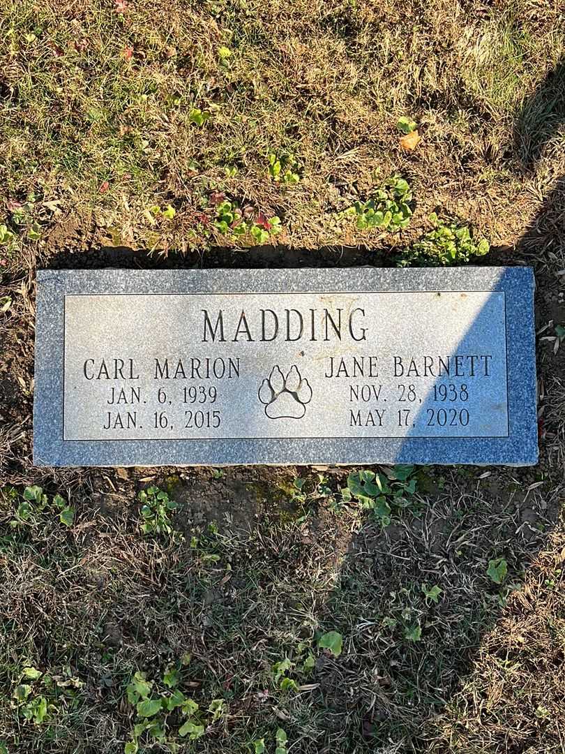 Carl Marion Madding's grave. Photo 1