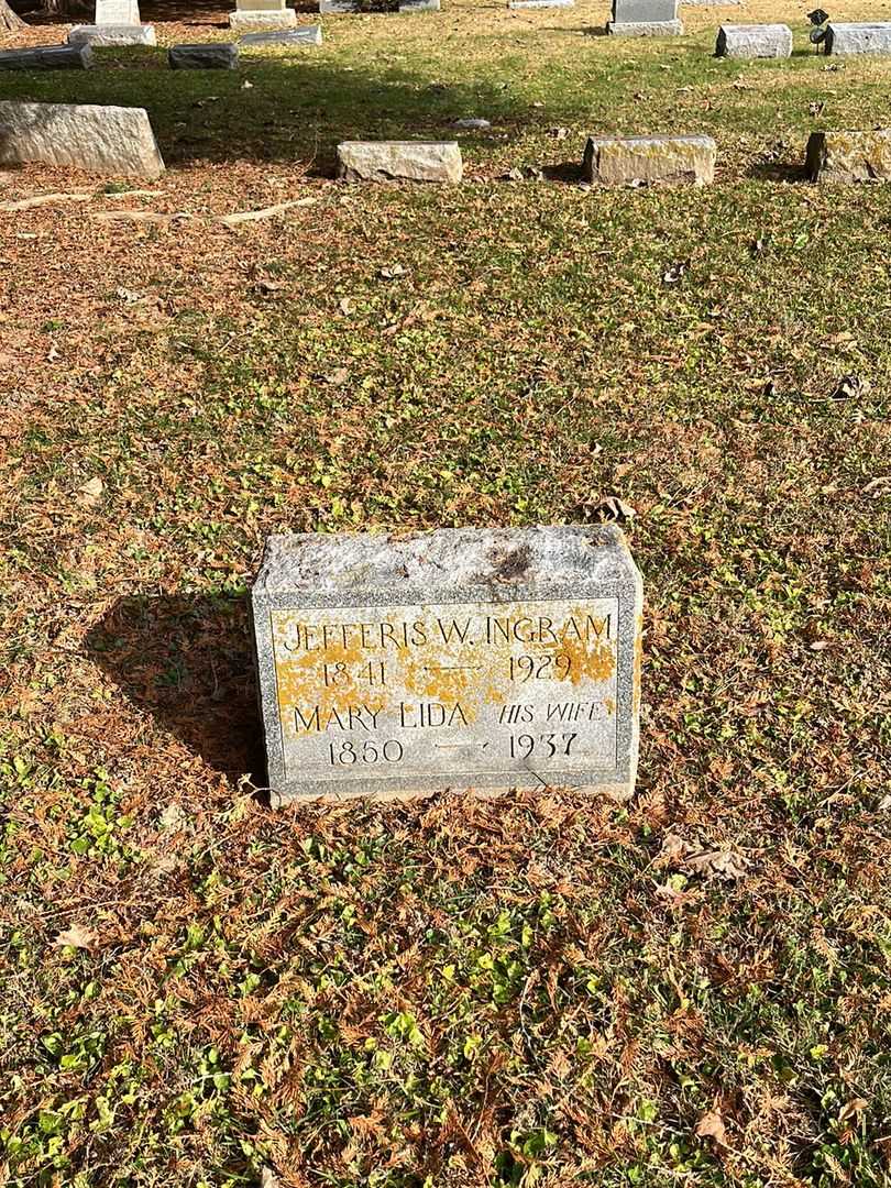 Mary Lida Ingram's grave. Photo 2