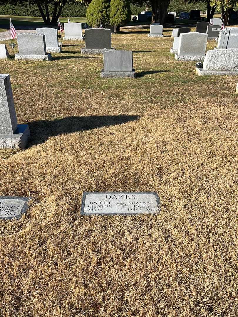 Suzanne Daily Oakes's grave. Photo 2