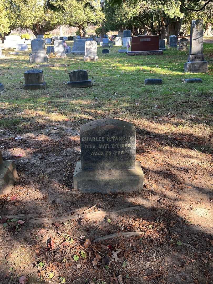 Charles H. Tanguy's grave. Photo 2