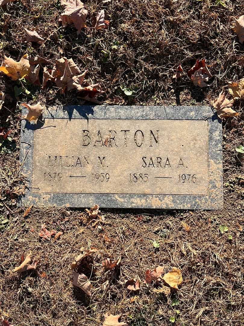 Lillian M. Barton's grave. Photo 3