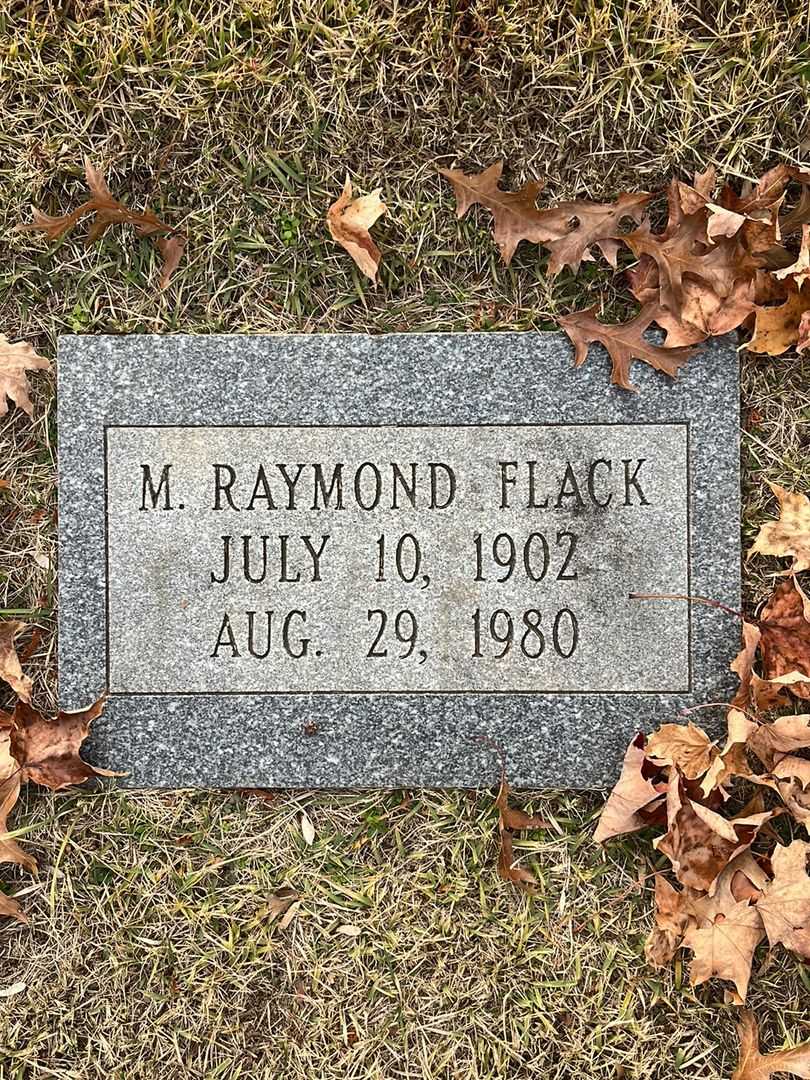 M. Raymond Flack's grave. Photo 3